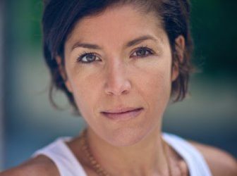 Elodie Garamond au Café de Flore le 4 avril